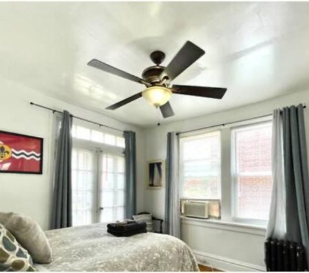 Experience A True Stl Visit! Apartment Saint Louis Luaran gambar